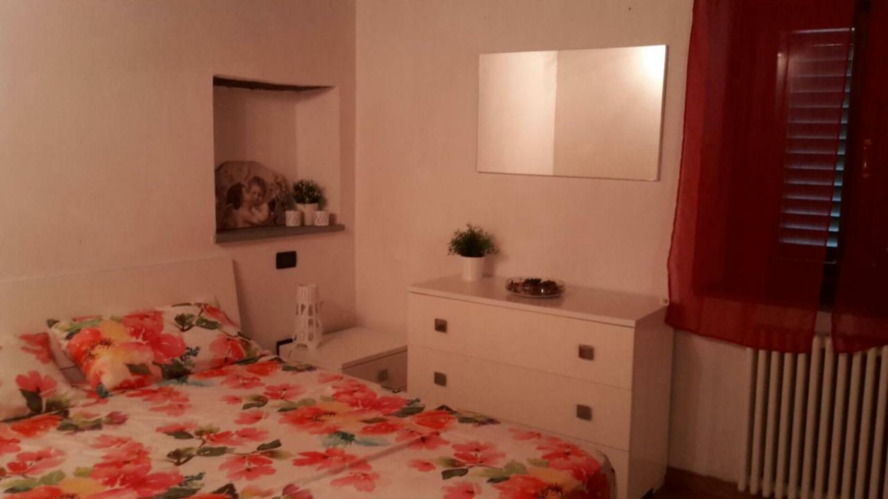 Apartamento La Dimora Di Angela Barberino di Mugello Exterior foto
