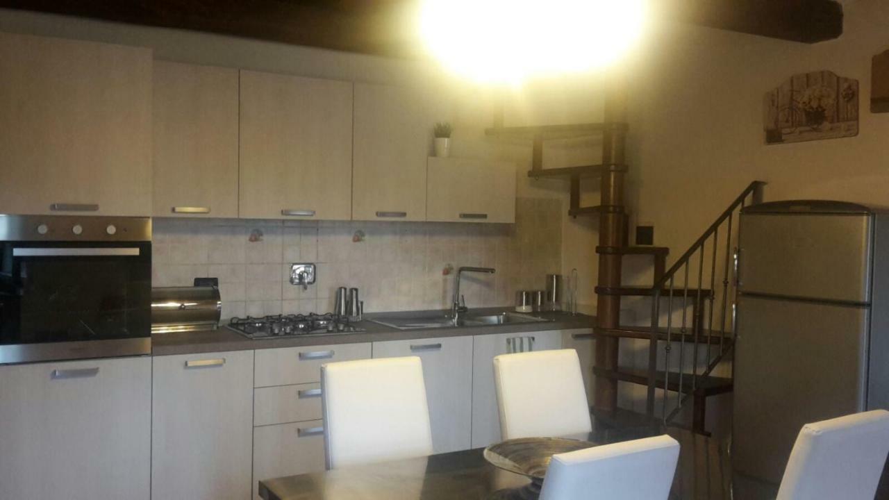 Apartamento La Dimora Di Angela Barberino di Mugello Exterior foto